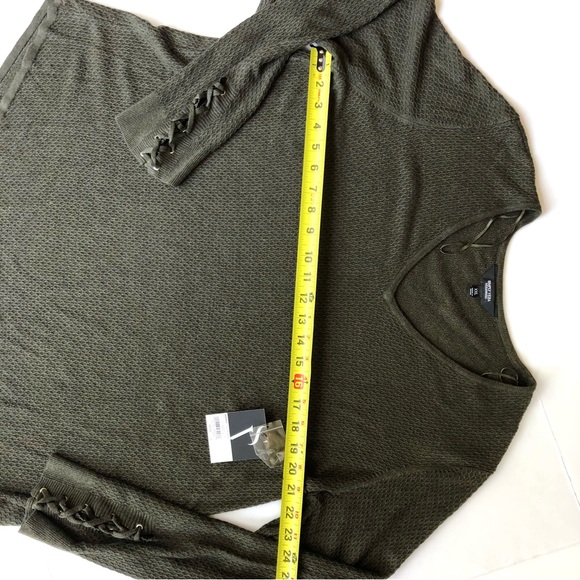 NWT Vera Wang Women’s Tunic Lace Sleeve Asymmetrical Size XXL - Picture 9 of 10